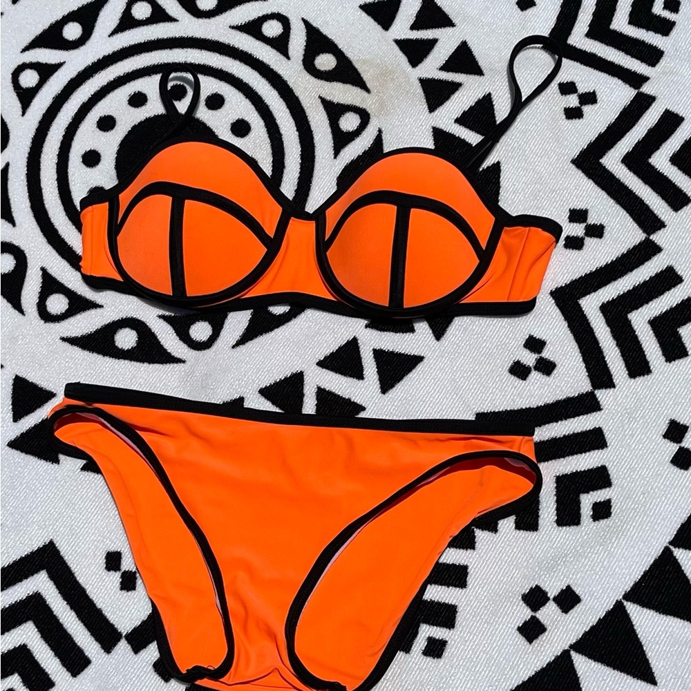 Small bikini
